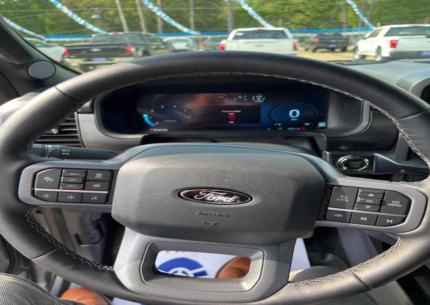 2025 Ford F-150 Lariat - Photo 13