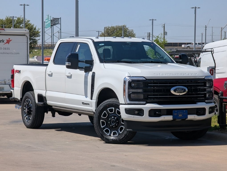 2026 Ford Super Duty F-250 SRW Platinum
