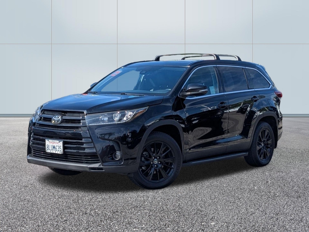 2019 Toyota Highlander SE
