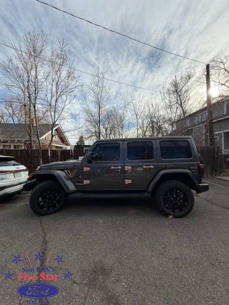 2021 Jeep Wrangler Unlimited Sahara High Altitude