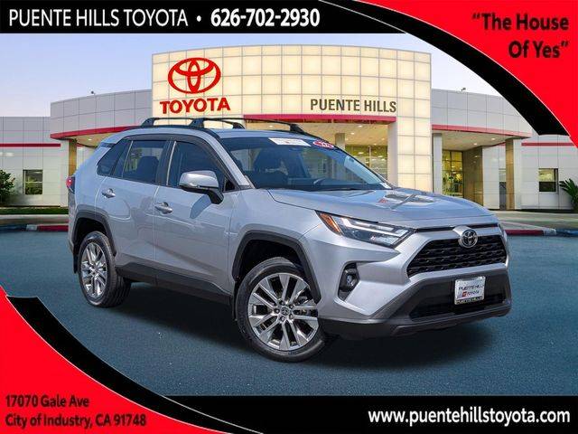2022 Toyota RAV4 XLE Premium