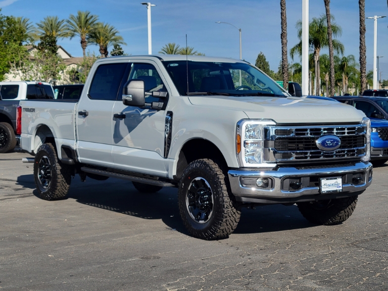 2026 Ford Super Duty F-250 SRW XLT