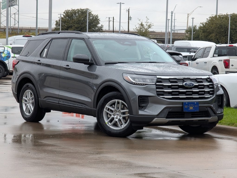 2026 Ford Explorer Active w/200A Pkg