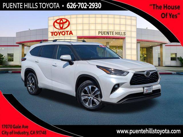 2023 Toyota Highlander XLE