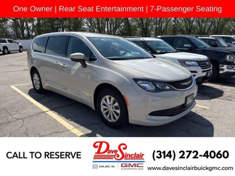 2017 Chrysler Pacifica Touring