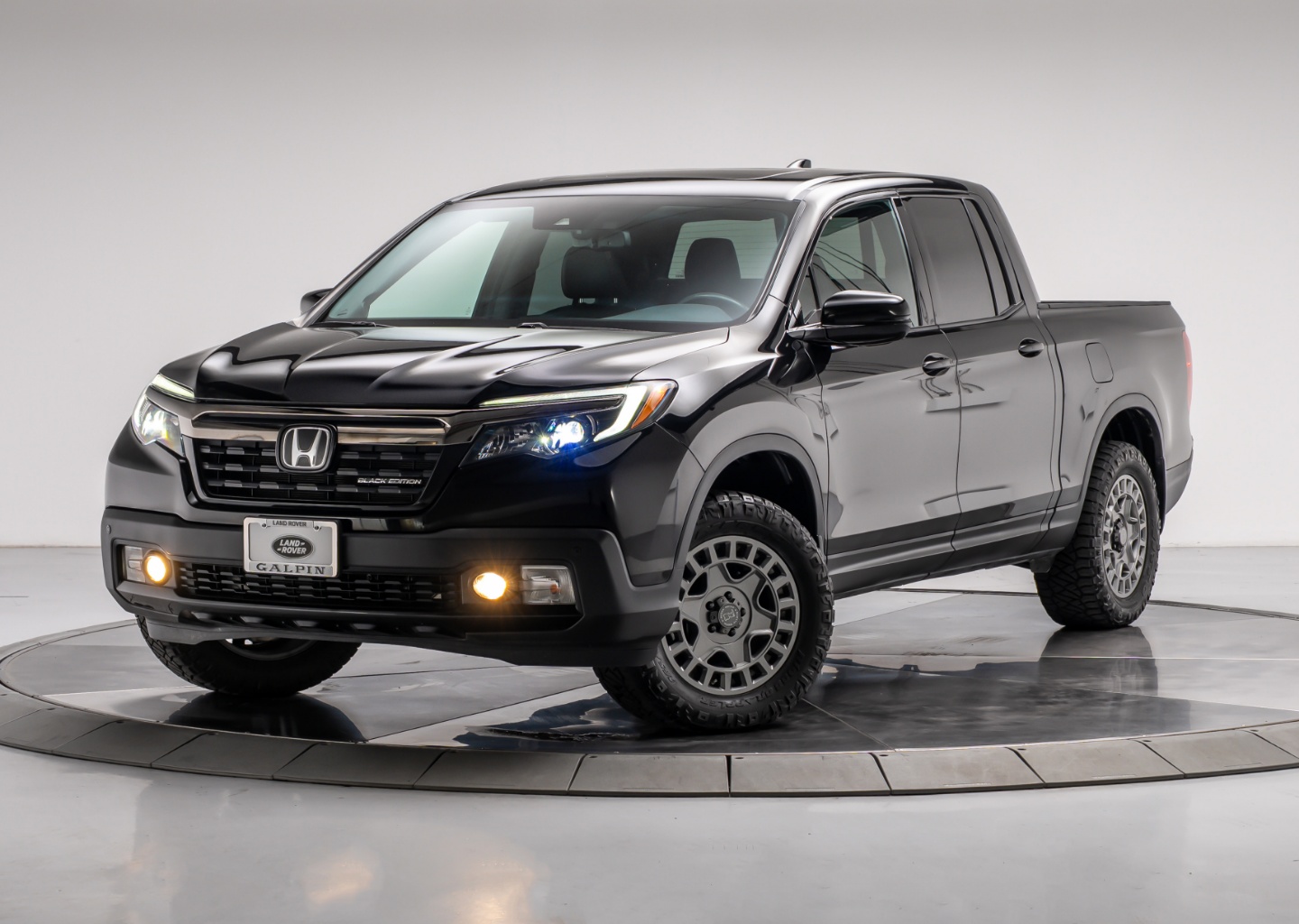 2019 Honda Ridgeline Black Edition