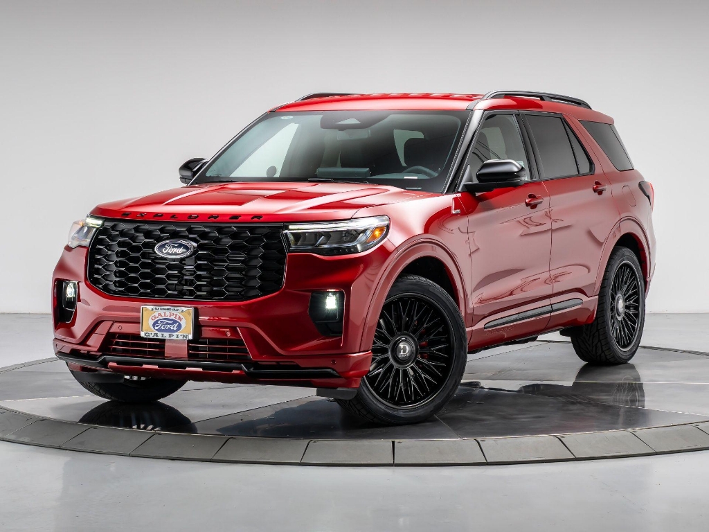 2026 Ford Explorer ST Line