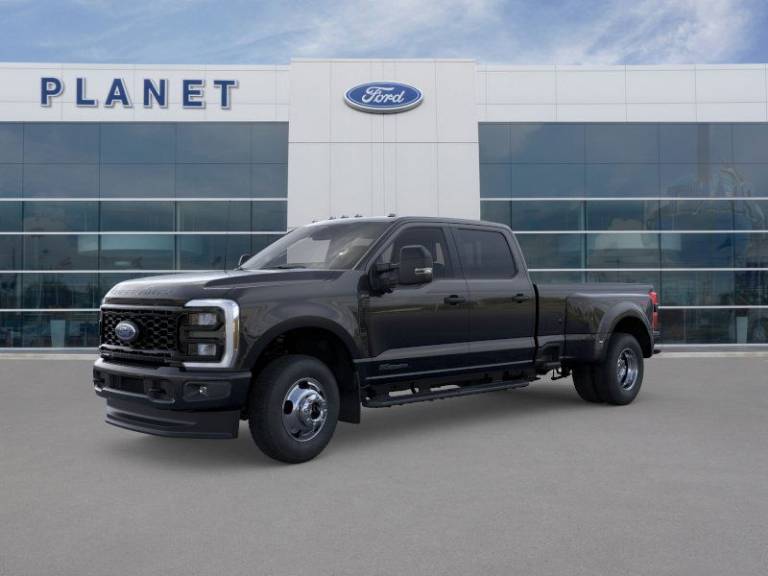 2026 Ford Super Duty F-350 DRW XL 4WD Crew Cab 8' Box