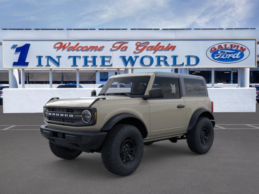 2026 Ford Bronco Base