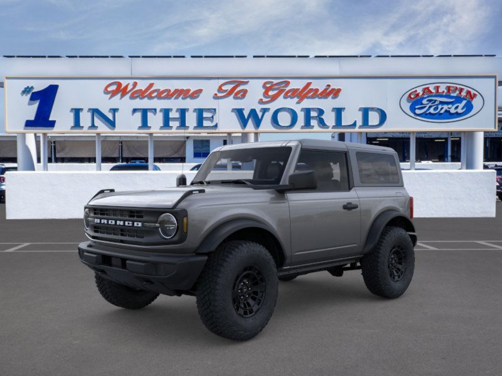 2026 Ford Bronco Base