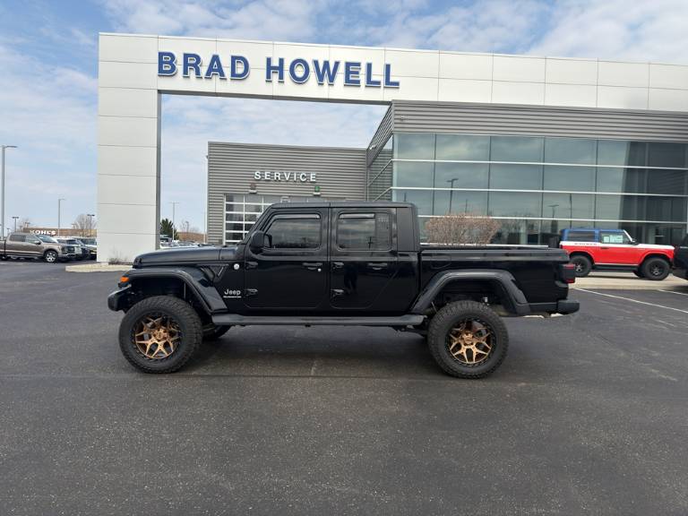 2022 Jeep Gladiator Overland