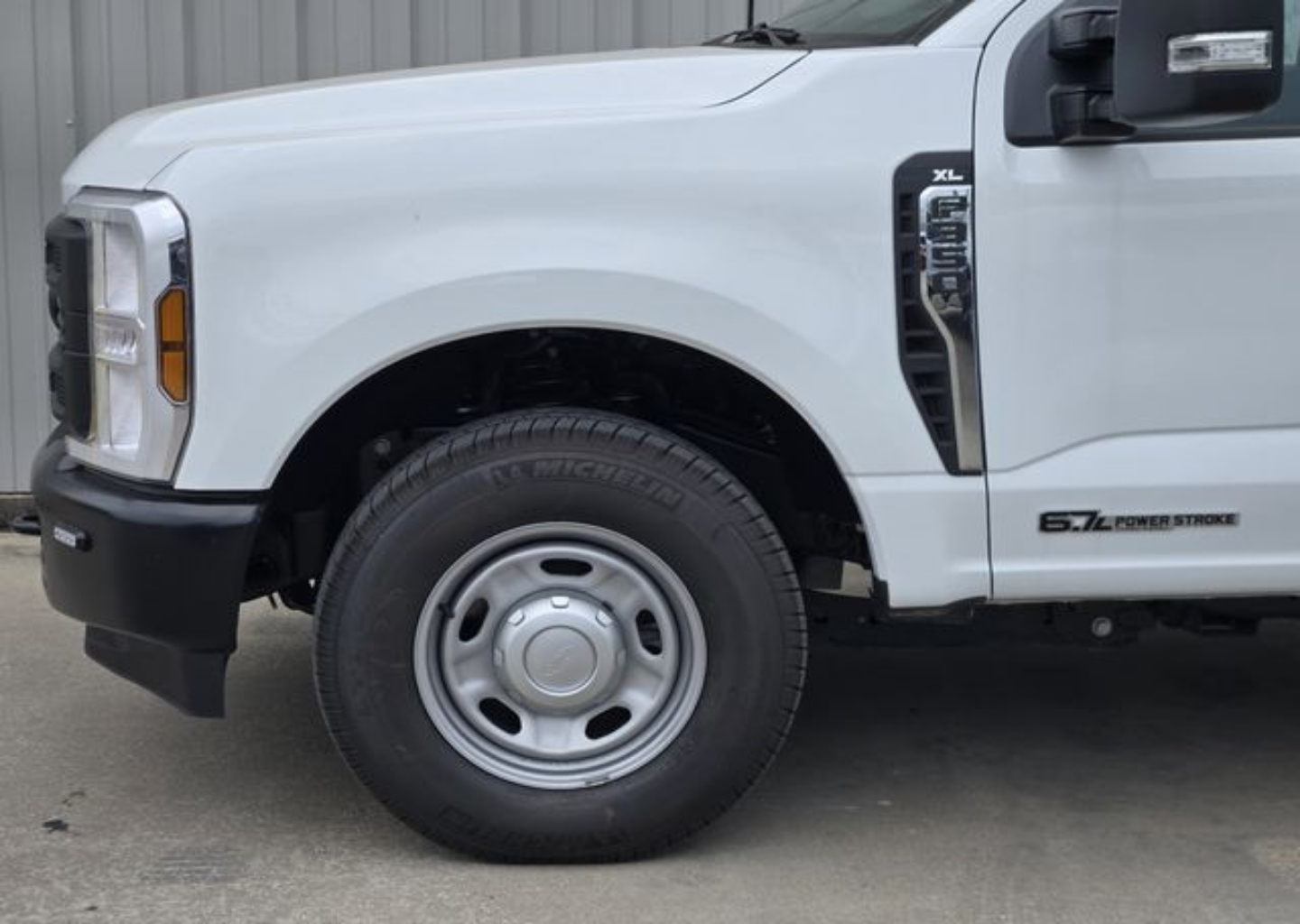 2025 Ford F-350 Super Duty XL - Photo 6