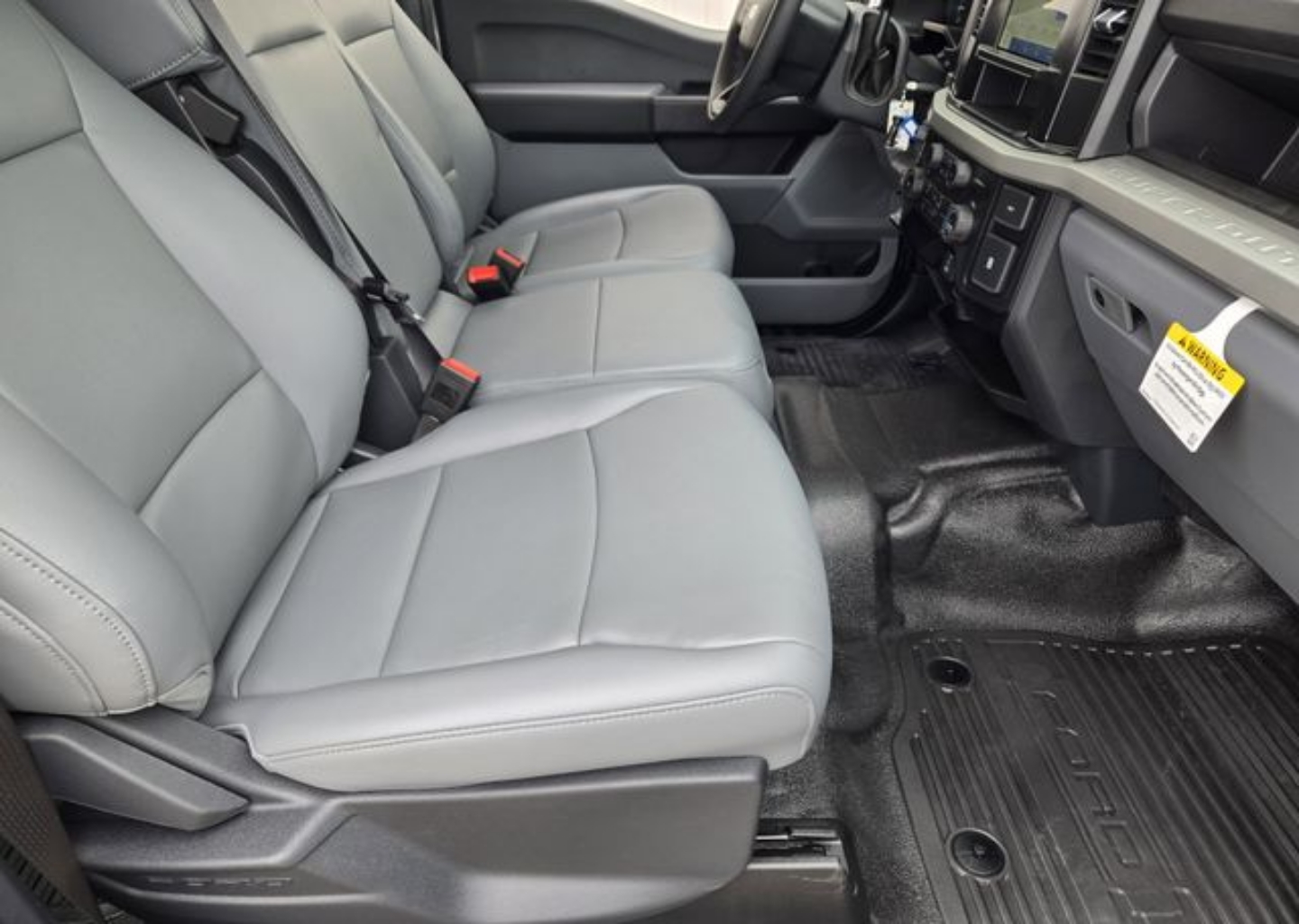 2025 Ford F-350 Super Duty XL - Photo 10
