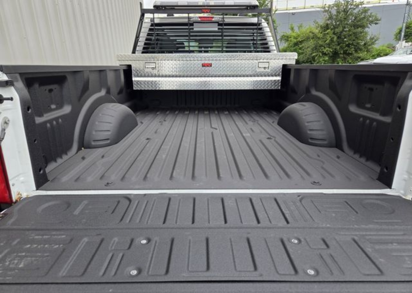 2025 Ford F-350 Super Duty XL - Photo 24