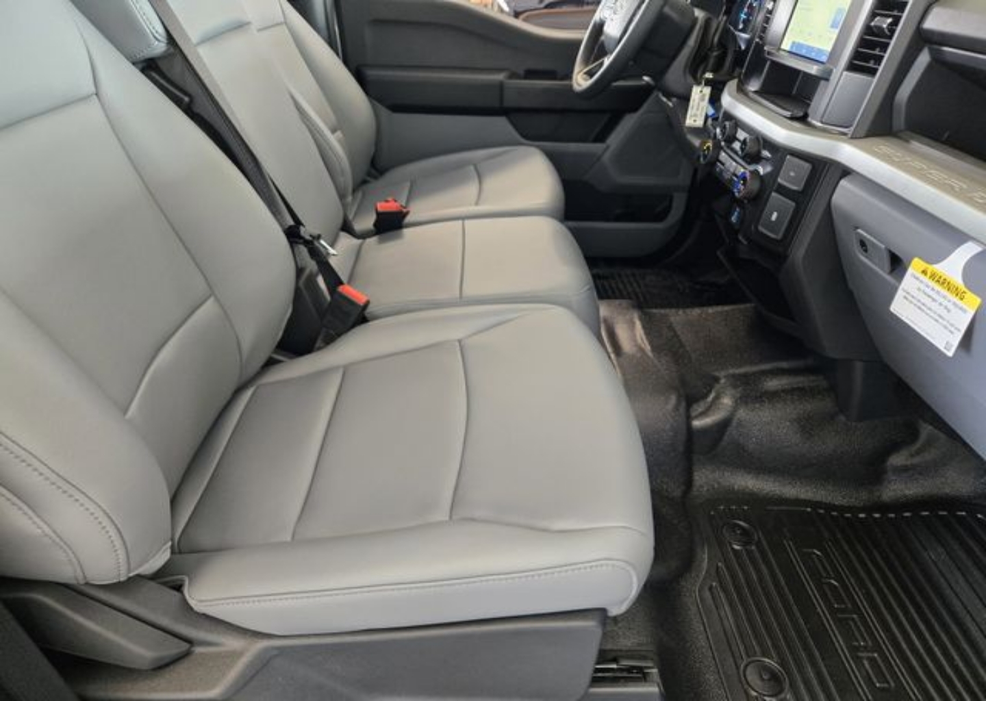 2025 Ford F-350 Super Duty XL - Photo 11