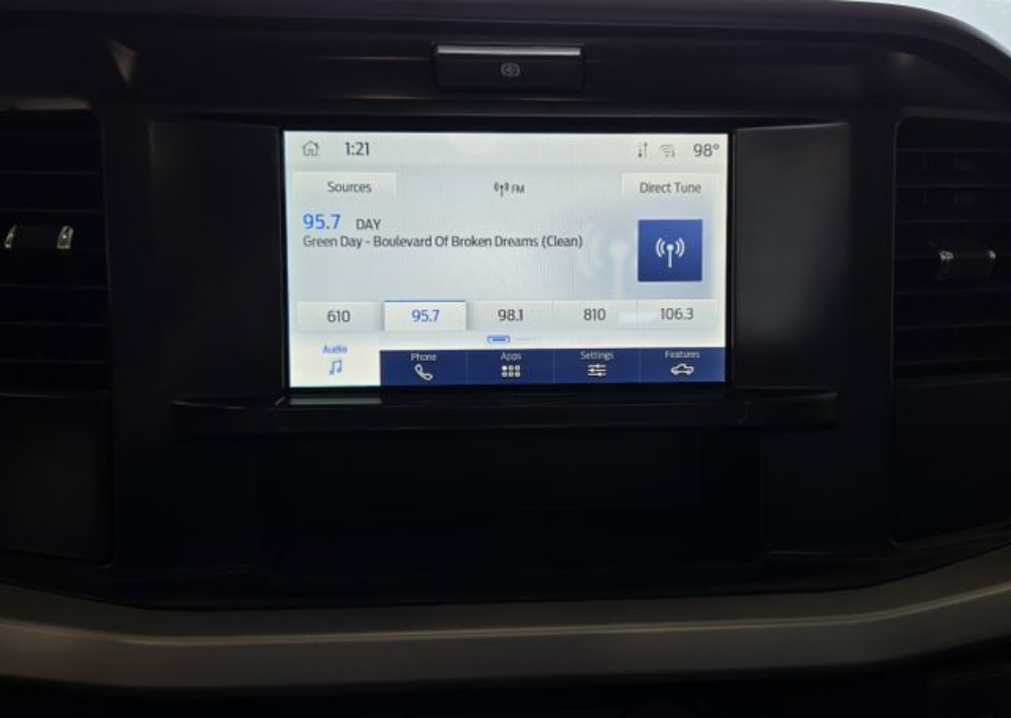 2025 Ford F-450 Super Duty Chassis Cab XL - Photo 13