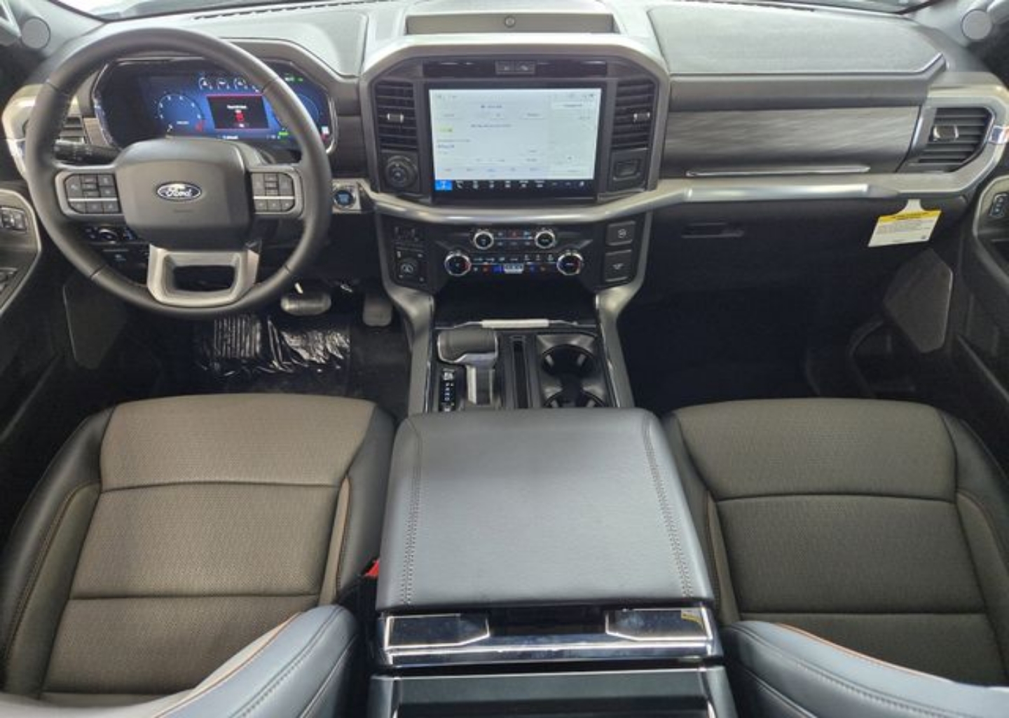 2025 Ford F-150 Lariat - Photo 19