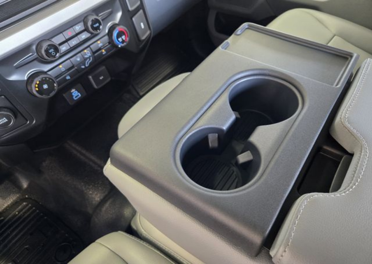 2026 Ford F-450 Super Duty Chassis Cab XL - Photo 15