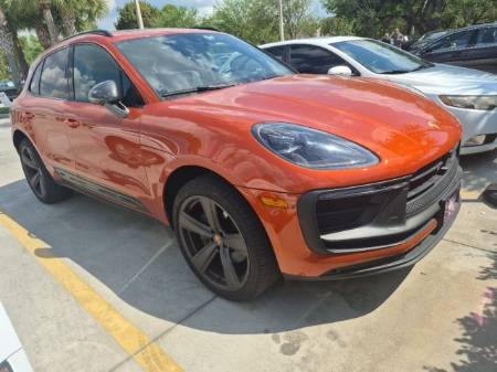 2024 Porsche Macan T
