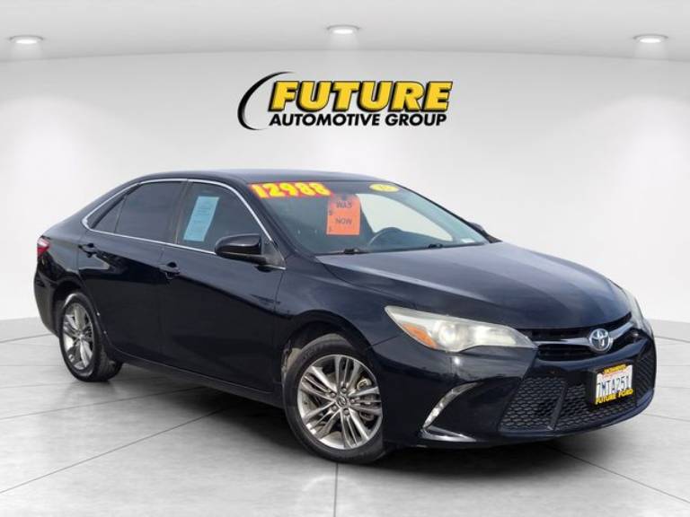 2015 Toyota Camry SE