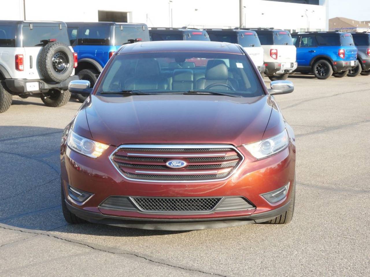 Used 2015 Ford Taurus Limited with VIN 1FAHP2F80FG104839 for sale in North Branch, Minnesota