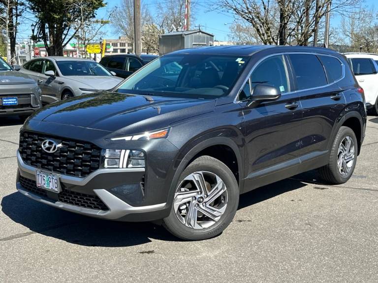 2023 Hyundai Santa Fe SE