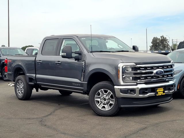 New 2026 Ford F-250SD LARIAT