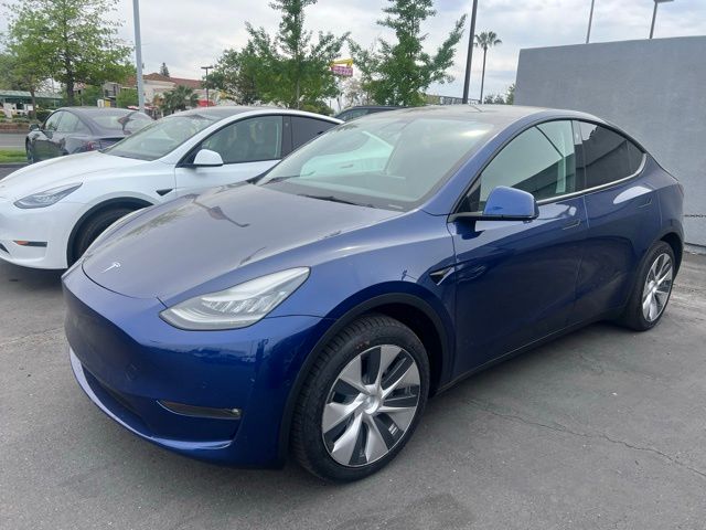 Used 2021 Tesla Model Y Standard Range