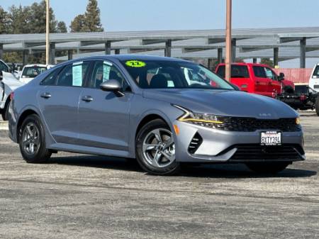 2022 Kia K5 LX