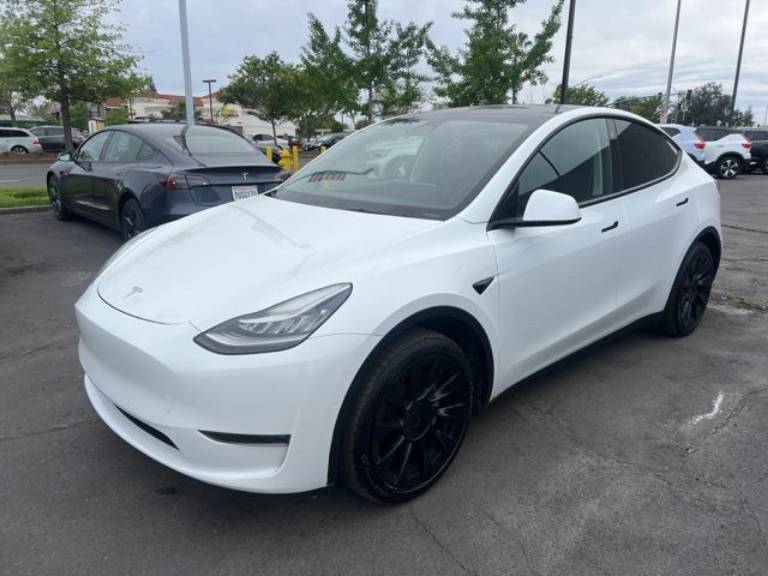 2022 Tesla Model Y Long Range