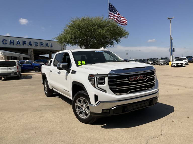 2025 GMC Sierra 1500 SLT