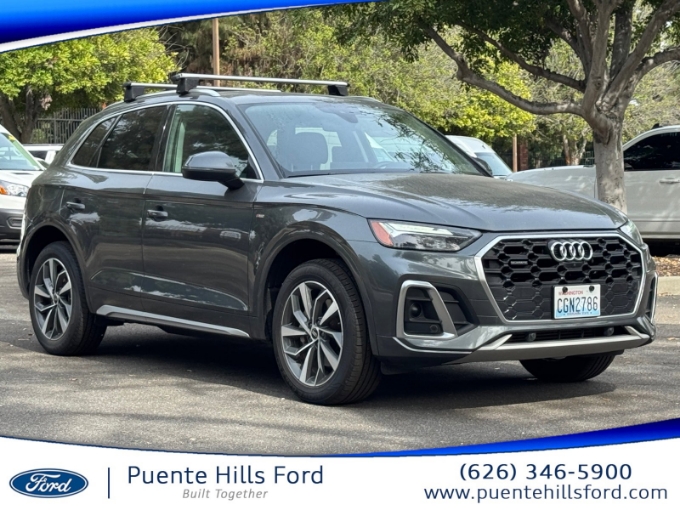 2023 Audi Q5 45 Premium Plus's photo