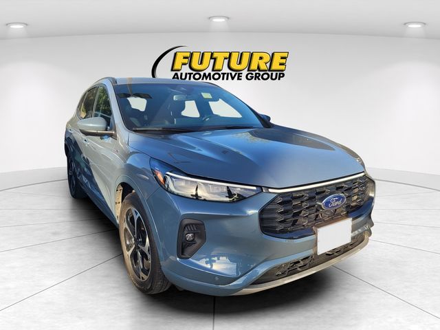 2024 Ford Escape Hybrid ST-Line Elite