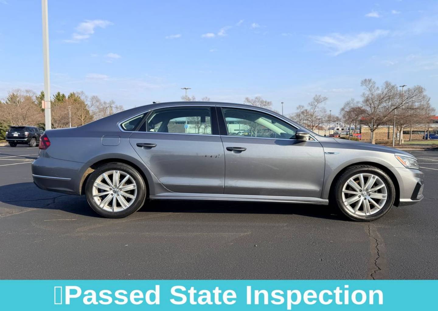 2019 Volkswagen Passat SE R-Line - Photo 10