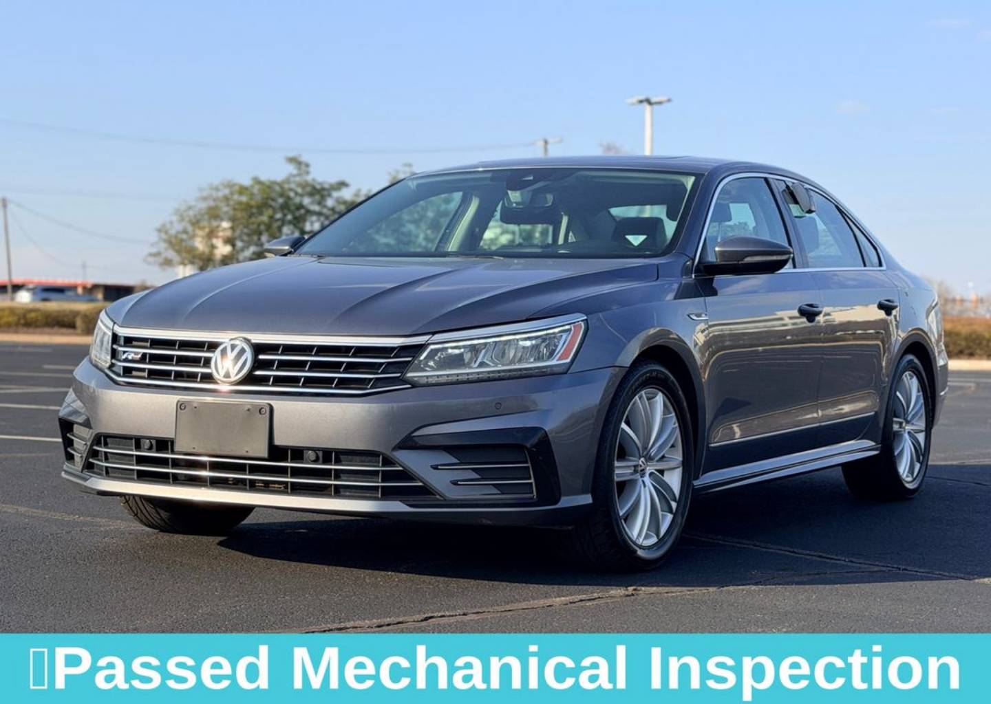 2019 Volkswagen Passat SE R-Line - Photo 14