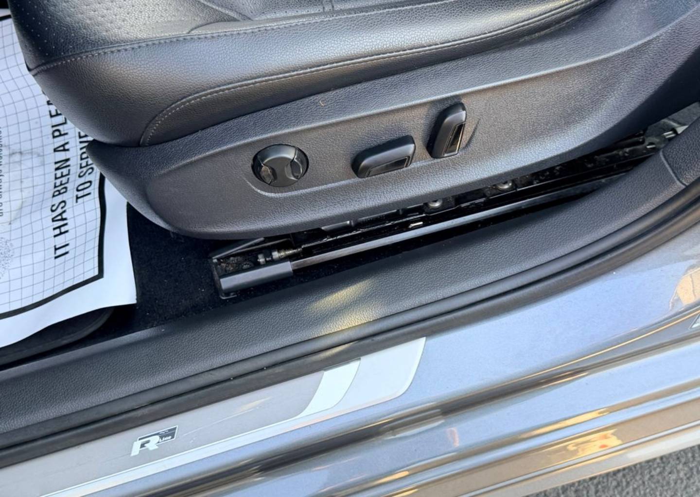 2019 Volkswagen Passat SE R-Line - Photo 22