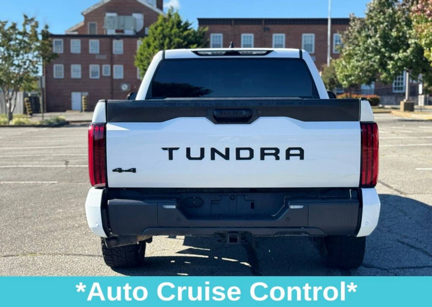 2022 Toyota Tundra SR5 - Photo 8