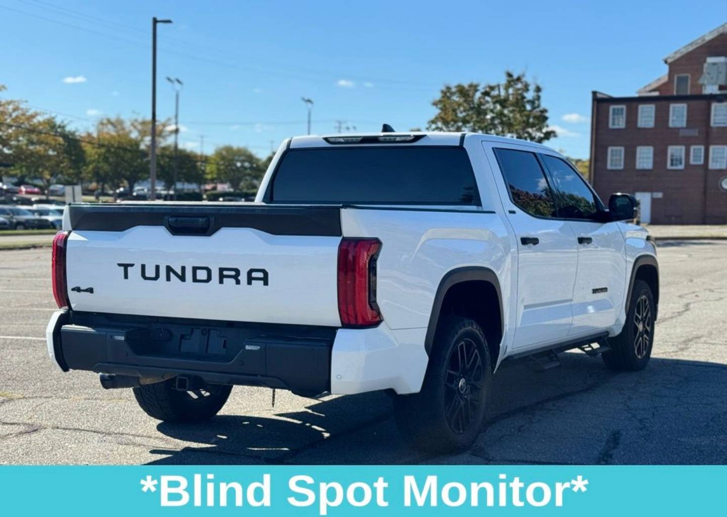 2022 Toyota Tundra SR5 - Photo 10
