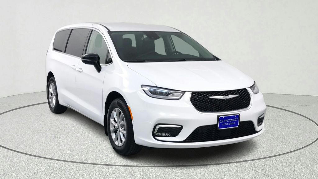 2024 Chrysler Pacifica