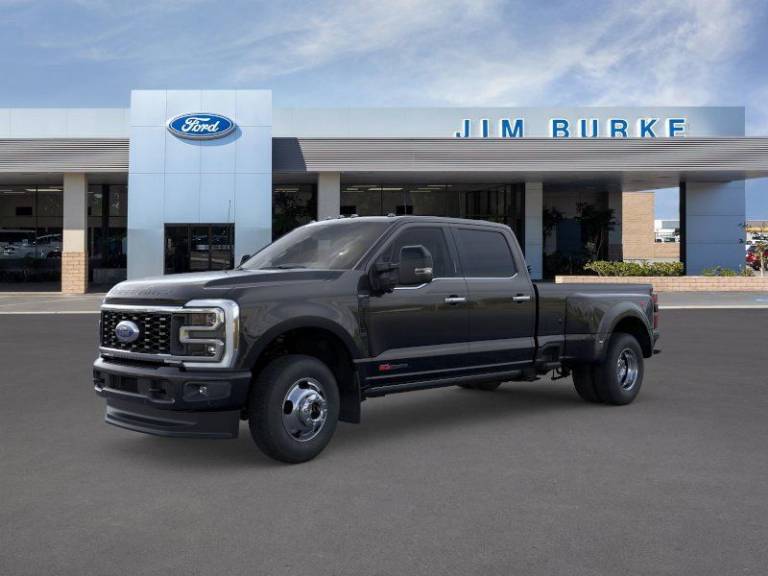 2026 Ford Super Duty F-350 DRW Platinum