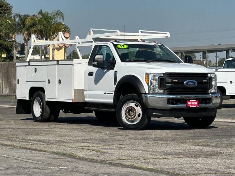 2017 Ford F-550SD XL