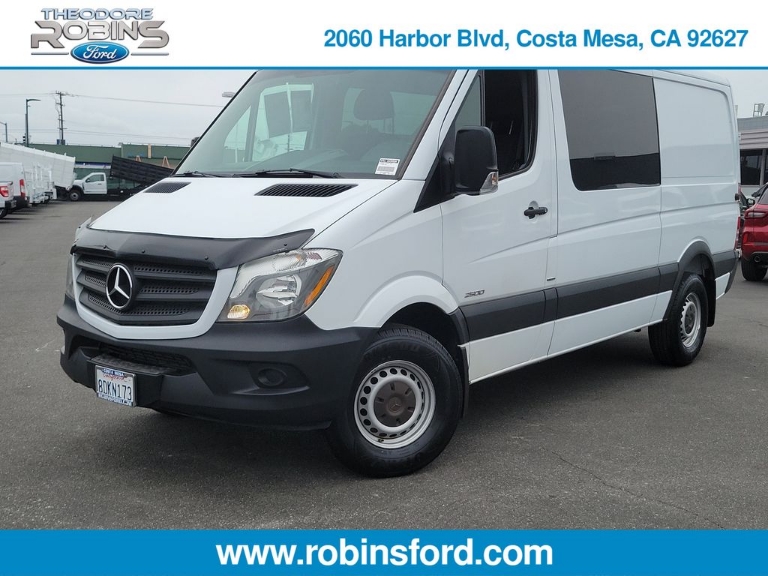 2016 Mercedes-Benz Sprinter 2500 Worker Cargo 144 WB