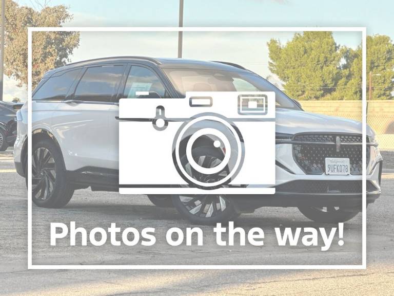 2025 Lincoln Nautilus Reserve