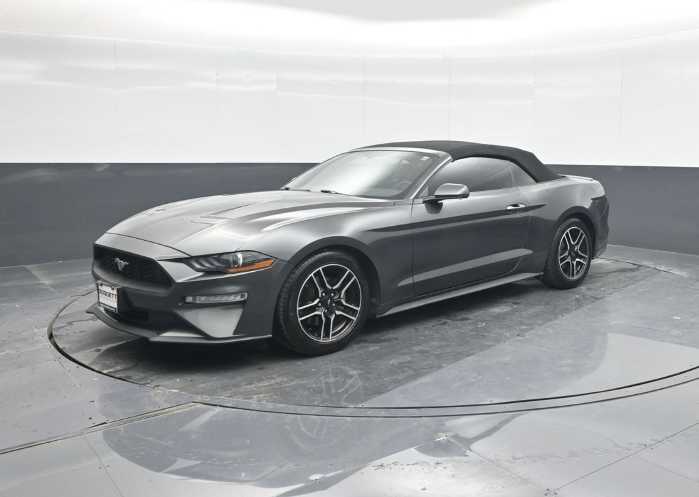 2020 Ford Mustang EcoBoost