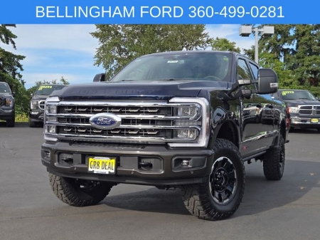 2025 Ford Super Duty F-350® King Ranch®