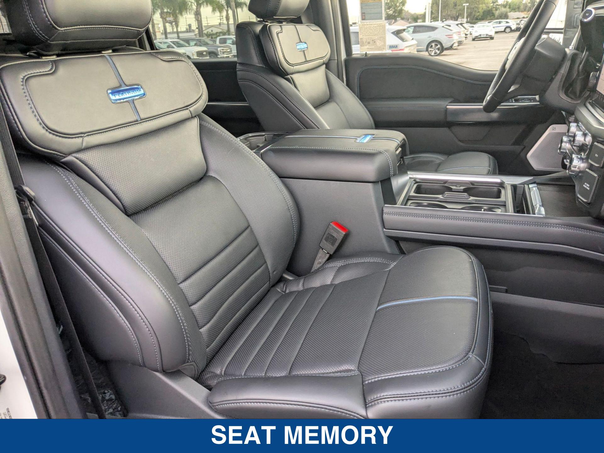 2025 Ford F-250 Super Duty Platinum - Photo 18