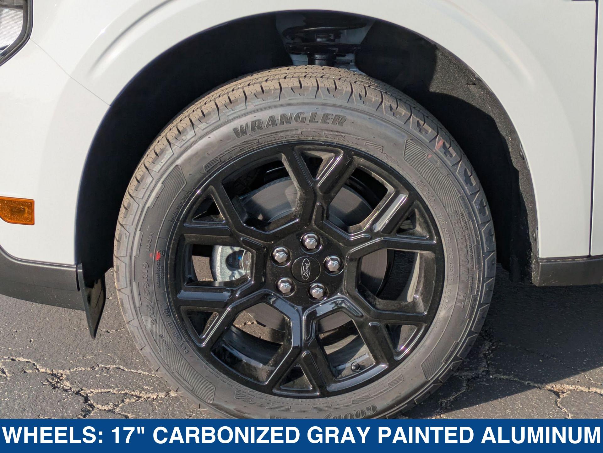 2025 Ford Maverick XLT - Photo 9