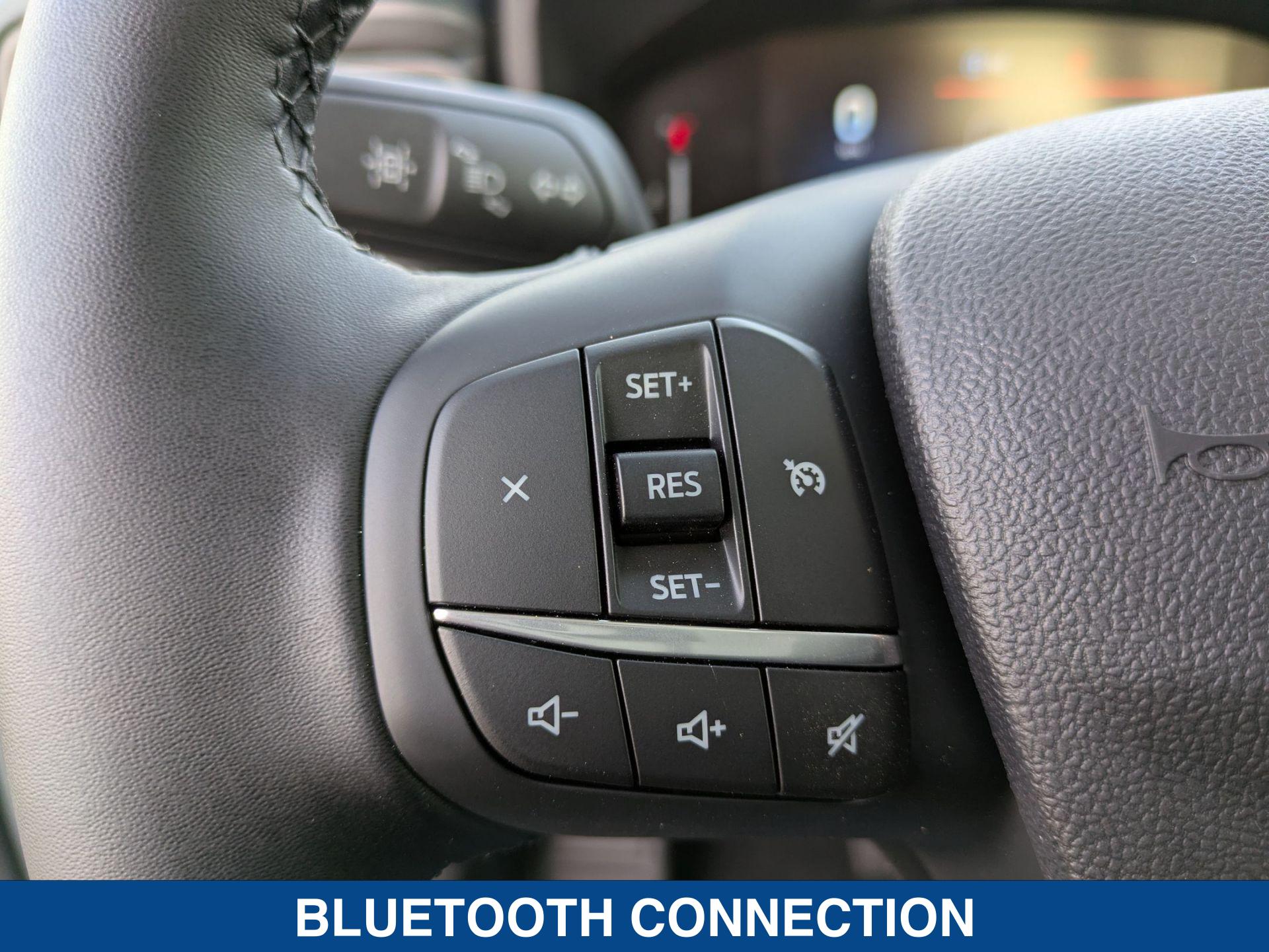 2025 Ford Maverick XLT - Photo 13