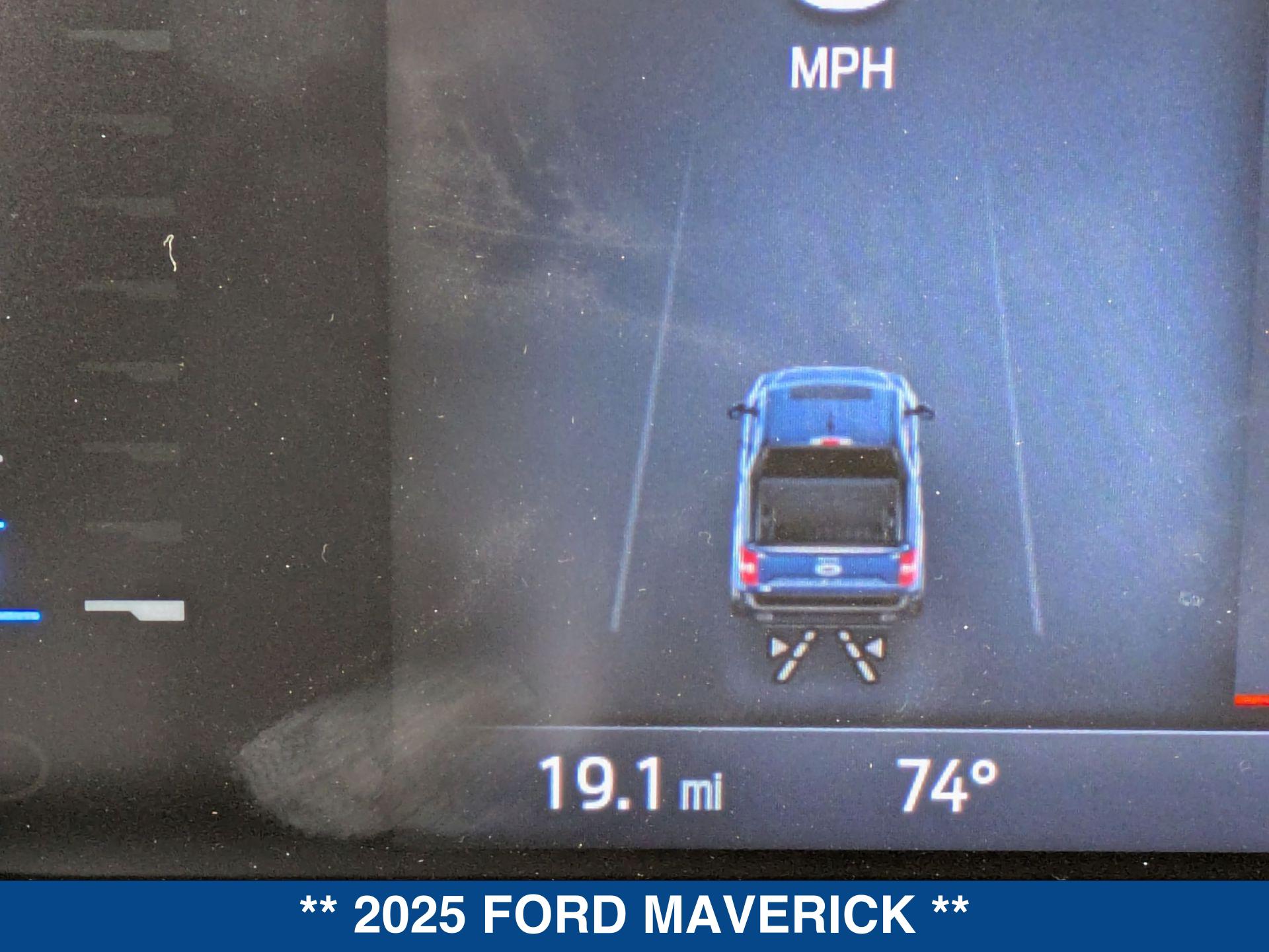 2025 Ford Maverick XLT - Photo 16