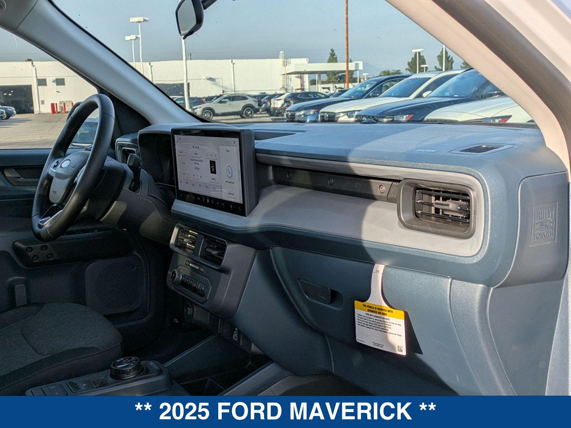 2025 Ford Maverick XLT - Photo 25